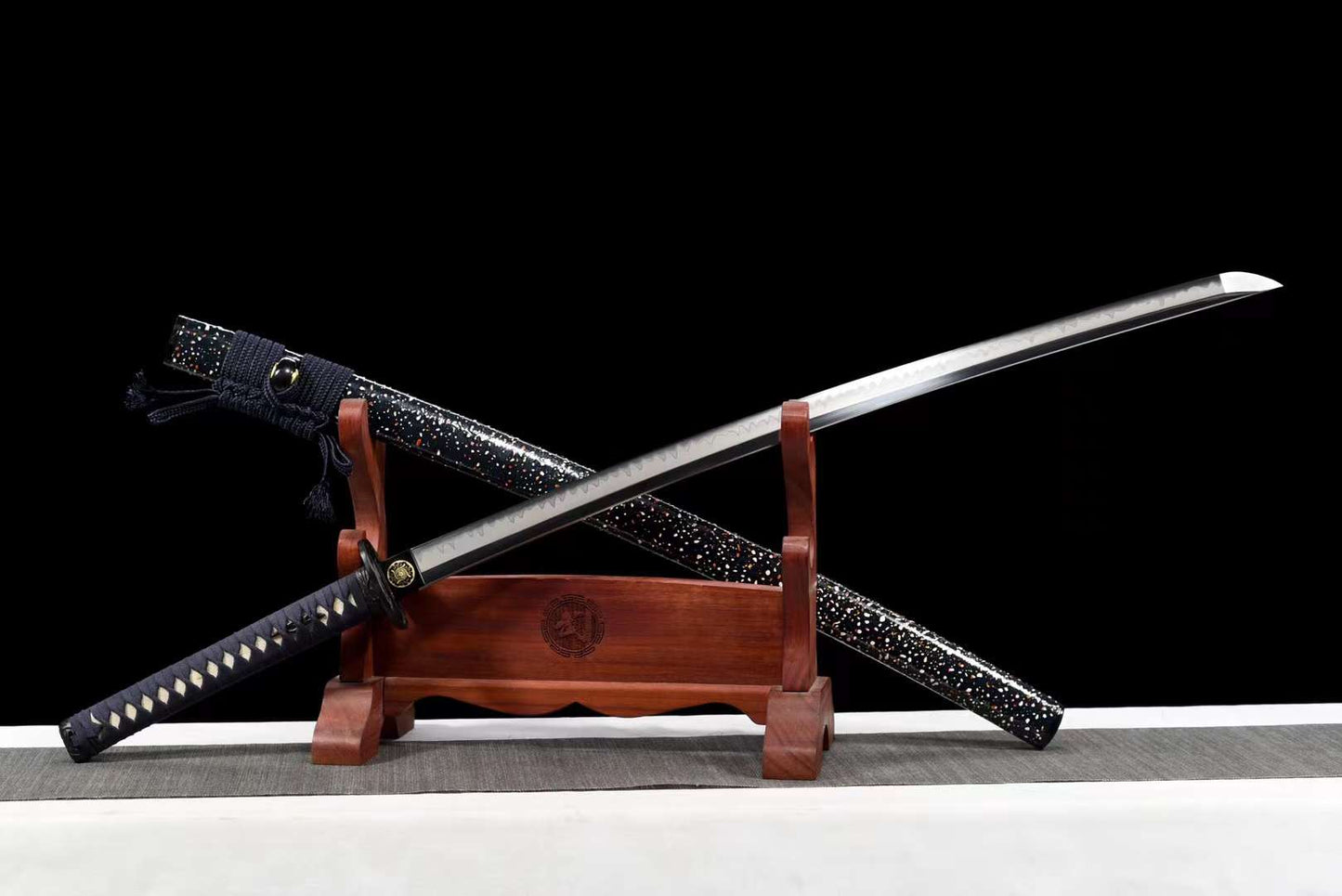 Katana Yūgen Hoshi