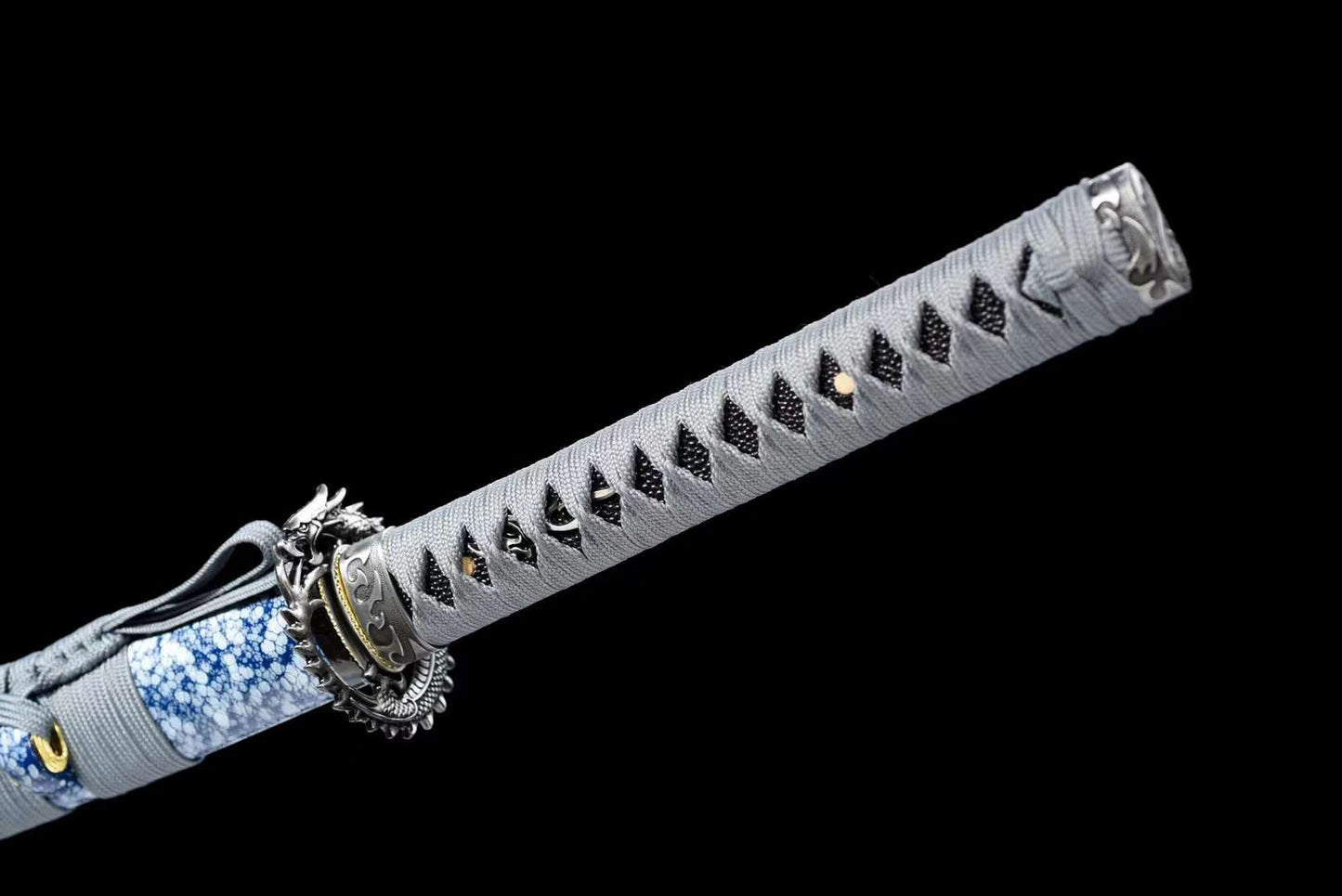 Katana d'Aokigahara