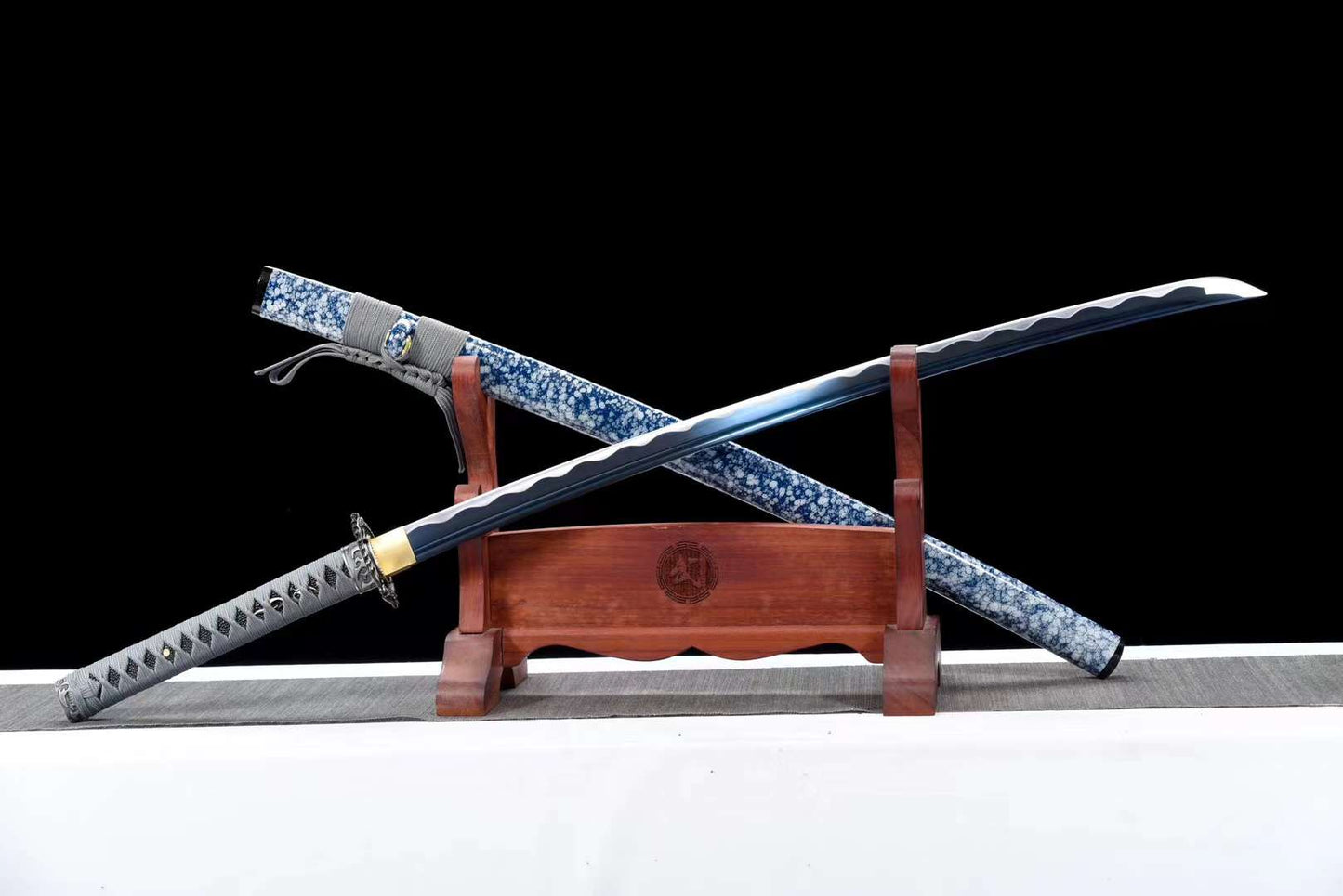 Katana d'Aokigahara