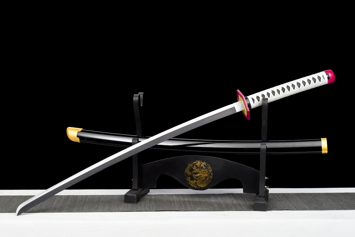 Giyu Tomioka Katana Noir & Blanc