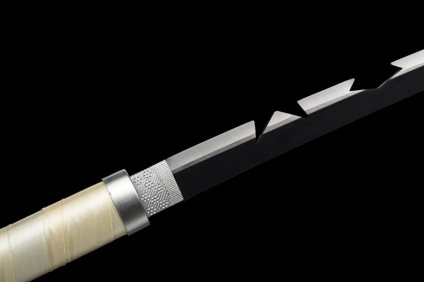 Katana d'Inosuke Hashibira