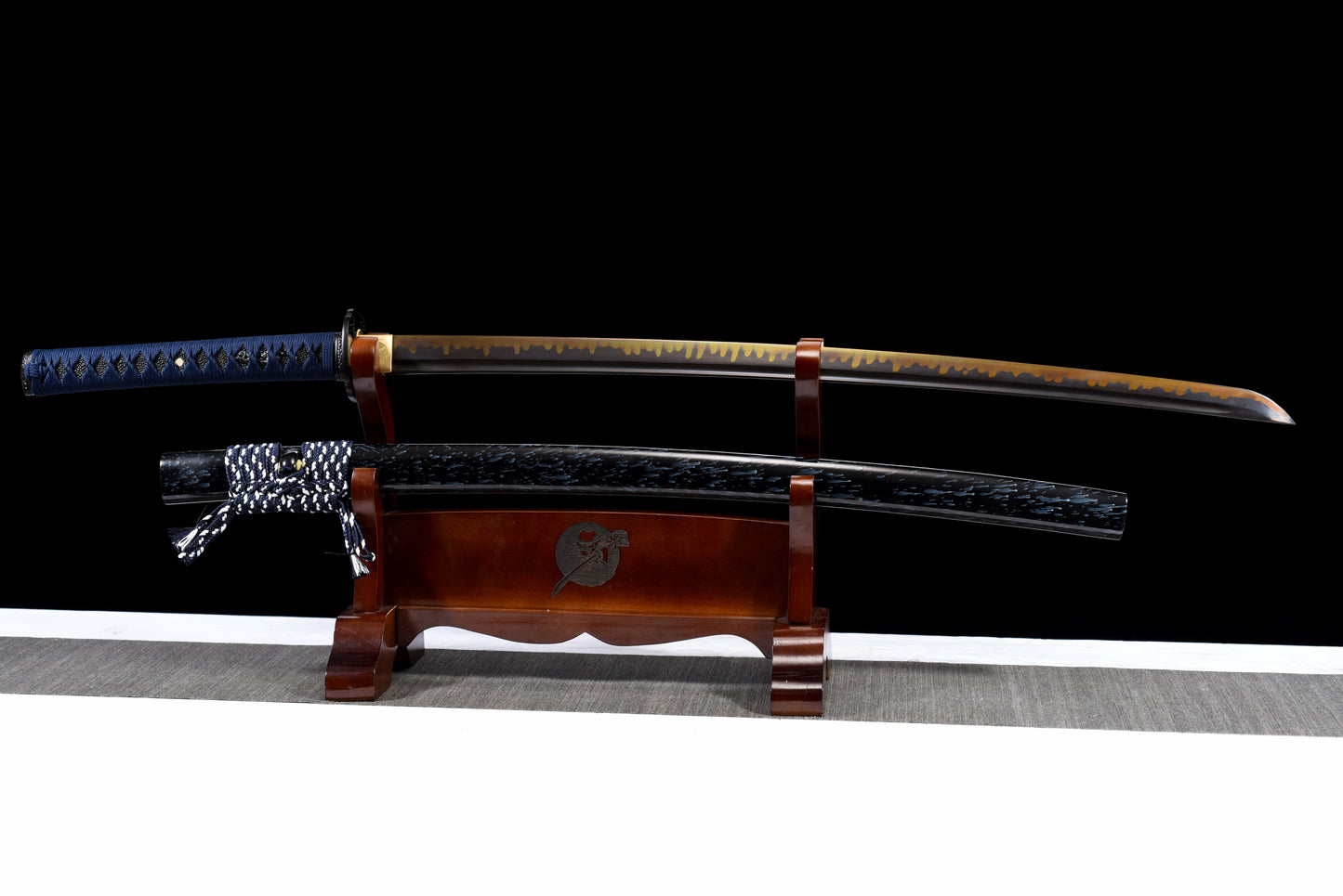 Katana de flamme de Kurogane