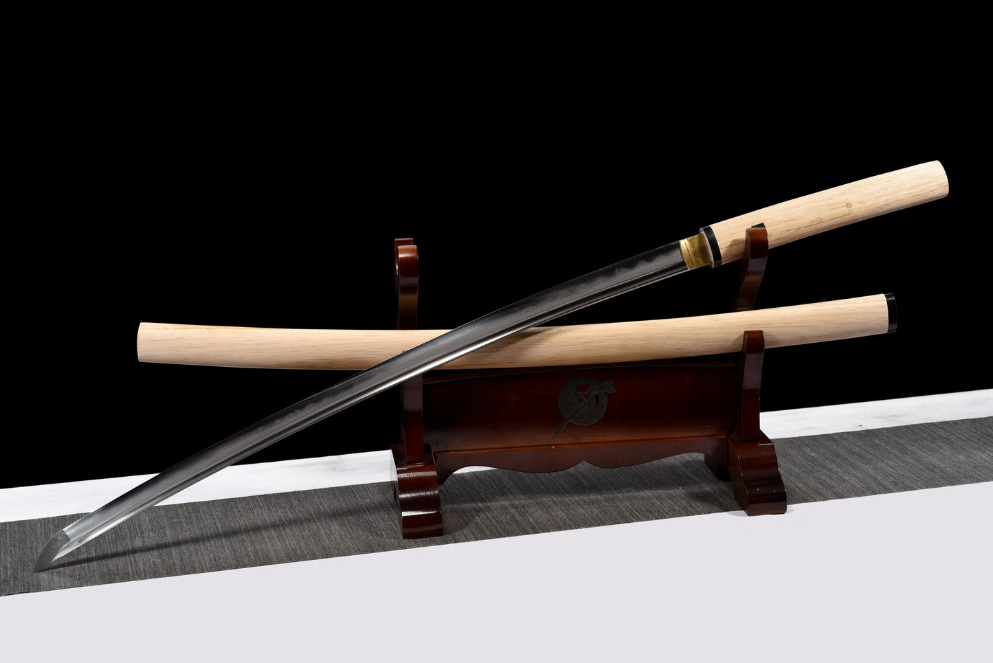 Katana Shirasaya de Damas